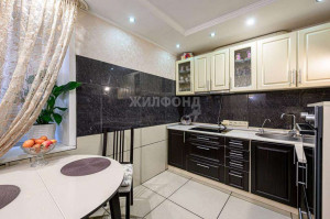  3- , ,  ., 252,  