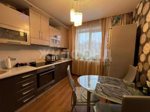 Продажа 4-комнатной квартиры, Новосибирск, Бориса Богаткова ул., 192, Новосибирская область