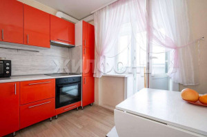 Продажа 2-комнатной квартиры, Новосибирск, Солидарности ул., 72, Новосибирская область