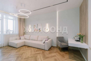  4- , ,  ., 25,  