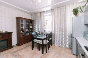  1- , ,   ., 33,  