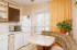  3- , ,  ., 124,  