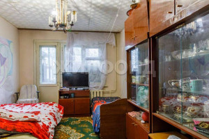 Продажа 2-комнатной квартиры, Новосибирск, Петухова ул., 110, Новосибирская область