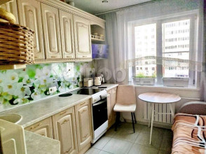 Продажа 1-комнатной квартиры, Новосибирск, Петухова ул., 12, Новосибирская область