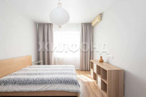 Продажа 4-комнатной квартиры, Новосибирск, Зеленая Горка ул., 11, Новосибирская область