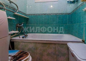 Продажа 2-комнатной квартиры, Новосибирск, Магаданская ул., 2, Новосибирская область