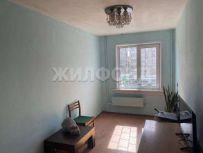 Продажа 4-комнатной квартиры, Новосибирск, Челюскинцев ул., 15, Новосибирская область