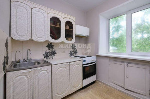 Продажа 3-комнатной квартиры, Новосибирск, Мира ул., 32, Новосибирская область