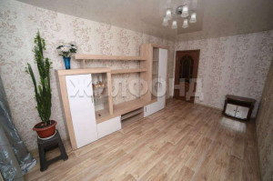 Продажа 2-комнатной квартиры, Новосибирск, Титова ул., 47, Новосибирская область