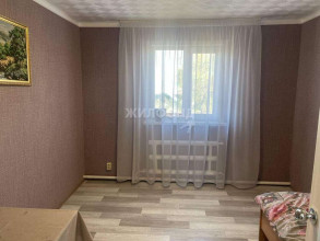 Продажа дома, п Коченево, Рабочая ул, Новосибирская область