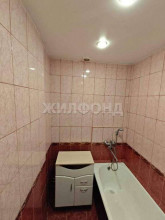Продажа 2-комнатной квартиры, Новосибирск, Марии Ульяновой ул., 1, Новосибирская область