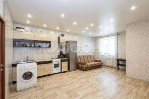 Продажа 3-комнатной квартиры, с.Каменка, Олимпийской Славы мкр, 1, Новосибирская область