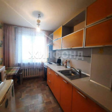 Продажа 2-комнатной квартиры, Новосибирск, Энгельса ул., 70, Новосибирская область