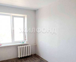 Продажа комнаты, Новосибирск, Ударная ул., 27, Новосибирская область