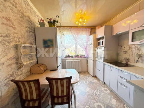 Продажа 3-комнатной квартиры, п Краснообск, 2 квартал, 203, Новосибирская область