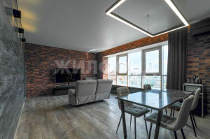 Продажа 4-комнатной квартиры, Новосибирск, Тимирязева ул., 73, Новосибирская область