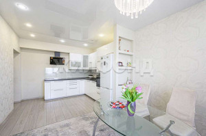 ������� 3-��������� ��������, �����������, ������� ����������� ��., 120, ������������� �������