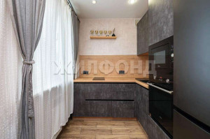 ������� 3-��������� ��������, �����������, �������� ��., 10�, ������������� �������