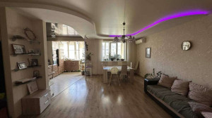 ������� 3-��������� ��������, ���������, ��. ������ ������� ��., 84�, ������������� ����