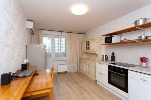 ������� 2-��������� ��������, ���������, ��. ��������� �.�. ��., 11, ������������� ����