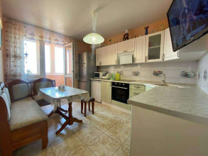 ������� 2-��������� ��������, ���������, ��. ����� ��������� �.�. ��., 9, ������������� ����