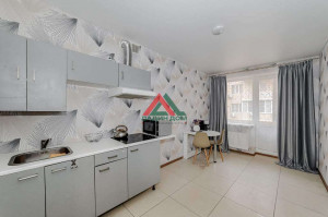 ������� 1-��������� ��������, ���������, ��. ���������� �.�. ��., 29, ������������� ����