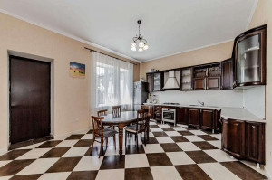 ������� ����, ���������, ��. ��������� �.�. ��., 42, ������������� ����