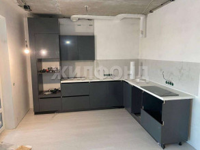 ������� 4-��������� ��������, �������� �.�., ���������� ��., 18, ������������� �������