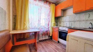 3- , ,  ., 82,  